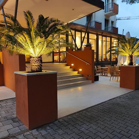 Hotel Gambrinus Lido di Jesolo Bagian luar foto